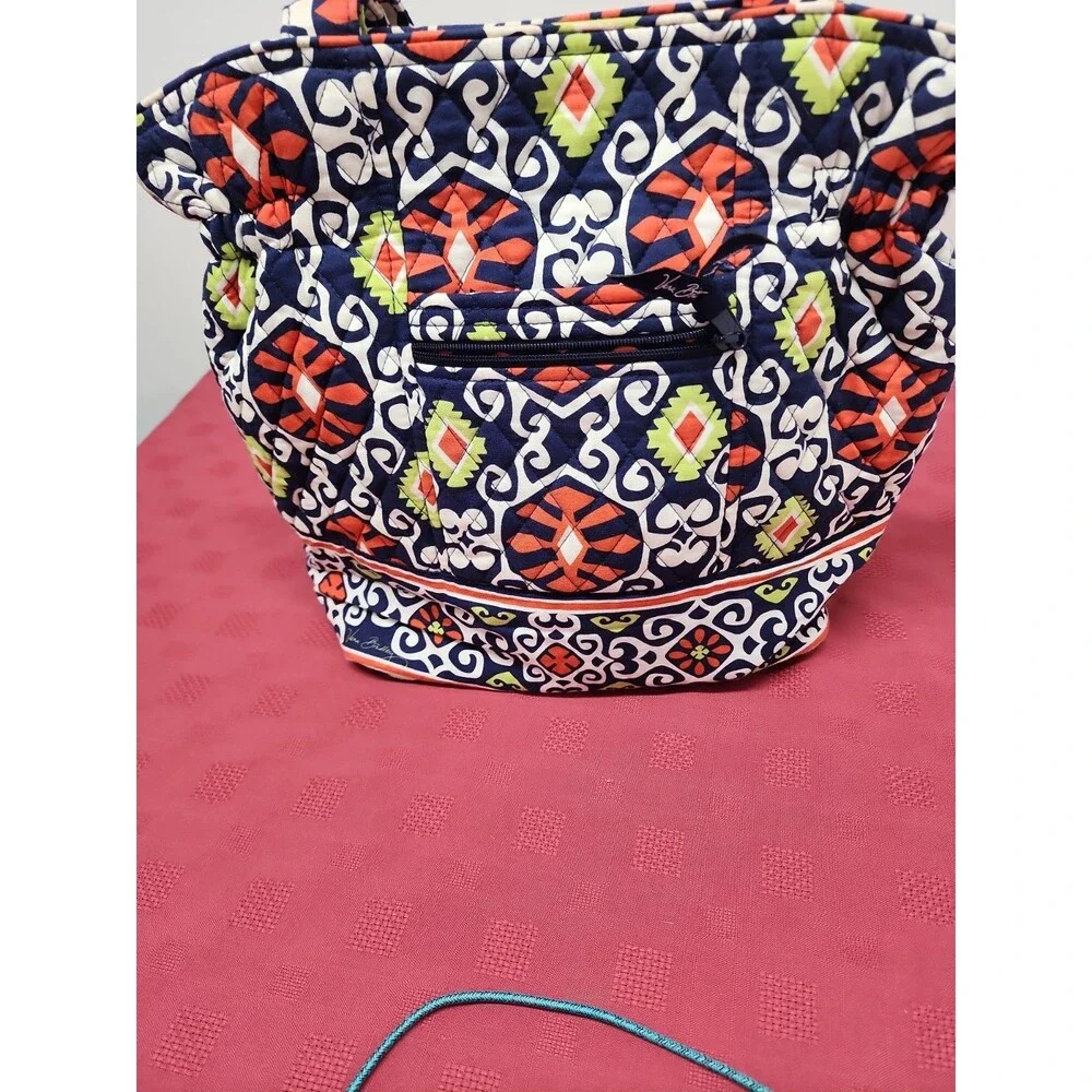Vera Bradley Sun Valley Tote Double Handle Snap Closure Geometric Retired